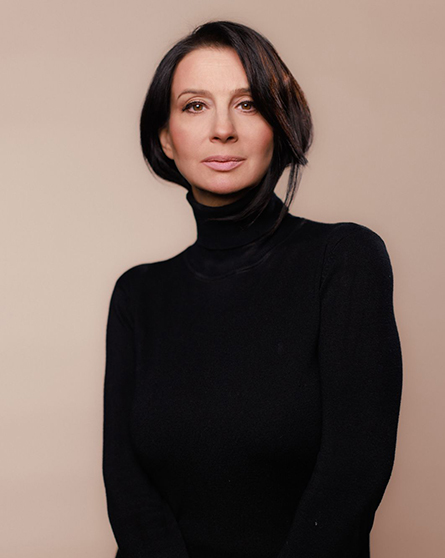 Екатерина Стриженова
